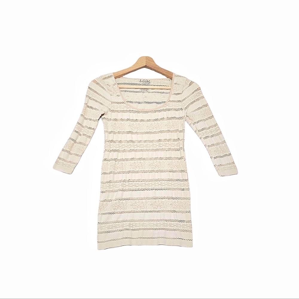 Intimately Free People Cream Crochet Scoop Neck Fitted Tunic Length Top Sz M / L